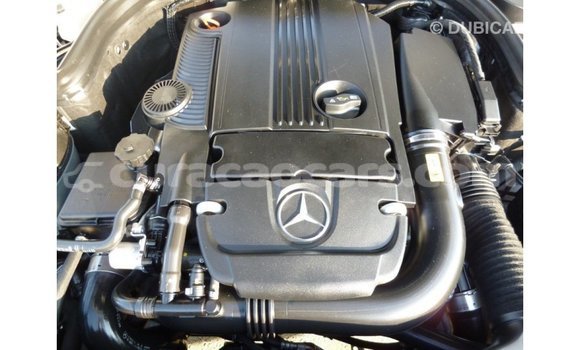 Buy Import Mercedes-Benz 200 White Car in Import - Dubai in Curacao Buy Import Mercedes-Benz 200 White Car in Import - Dubai in Curacao