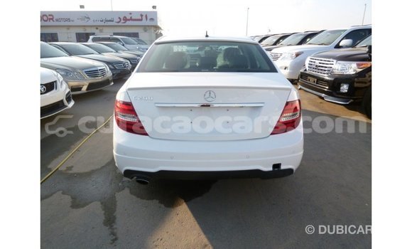 Buy Import Mercedes-Benz 200 White Car in Import - Dubai in Curacao Buy Import Mercedes-Benz 200 White Car in Import - Dubai in Curacao