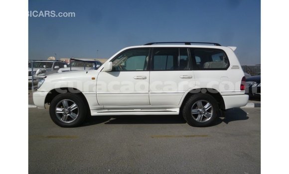 Buy Import Toyota Land Cruiser White Car in Import - Dubai in Curacao Buy Import Toyota Land Cruiser White Car in Import - Dubai in Curacao