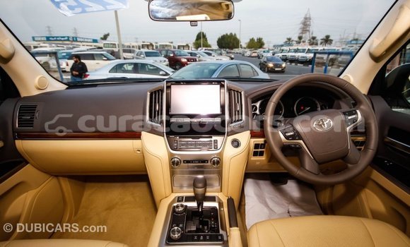 Buy Import Toyota Land Cruiser White Car in Import - Dubai in Curacao Buy Import Toyota Land Cruiser White Car in Import - Dubai in Curacao