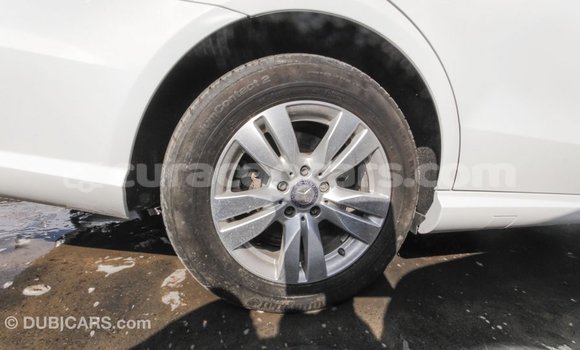 Buy Import Mercedes-Benz 200 White Car in Import - Dubai in Curacao Buy Import Mercedes-Benz 200 White Car in Import - Dubai in Curacao