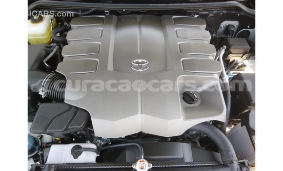 Buy Import Toyota Land Cruiser White Car in Import - Dubai in Curacao Buy Import Toyota Land Cruiser White Car in Import - Dubai in Curacao