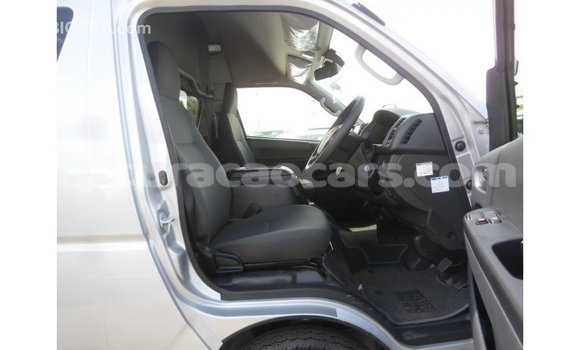 Buy Import Toyota Hiace Other Car in Import - Dubai in Curacao Buy Import Toyota Hiace Other Car in Import - Dubai in Curacao