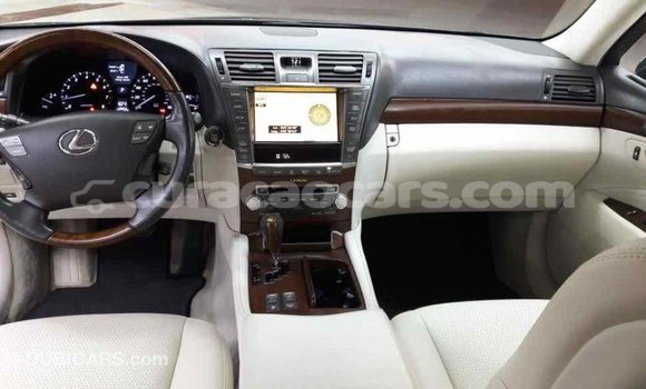 Buy Import Lexus LS Other Car in Import - Dubai in Curacao