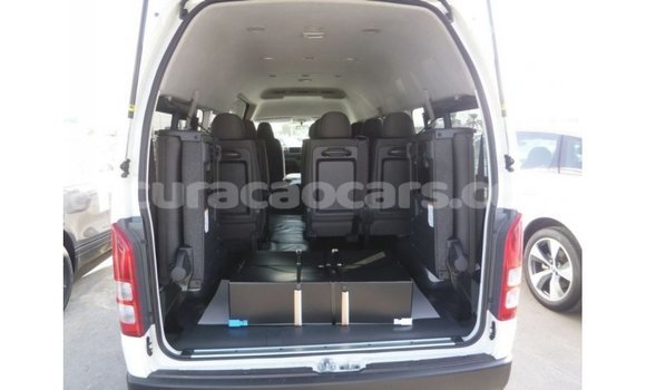 Buy Import Toyota Hiace White Car in Import - Dubai in Curacao Buy Import Toyota Hiace White Car in Import - Dubai in Curacao