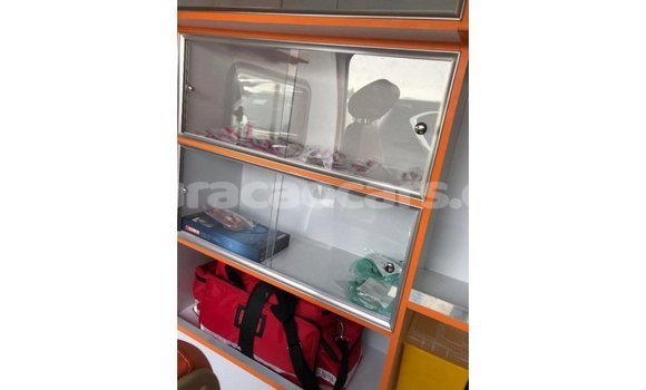 Buy Import Toyota Hiace White Car in Import - Dubai in Curacao Buy Import Toyota Hiace White Car in Import - Dubai in Curacao
