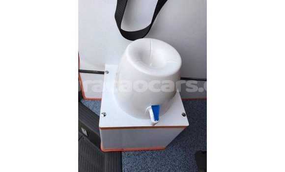 Buy Import Toyota Hiace White Car in Import - Dubai in Curacao Buy Import Toyota Hiace White Car in Import - Dubai in Curacao