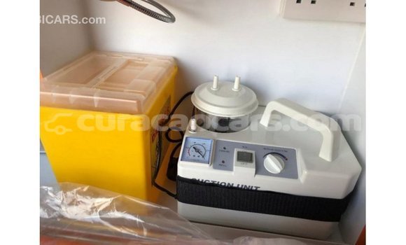 Buy Import Toyota Hiace White Car in Import - Dubai in Curacao Buy Import Toyota Hiace White Car in Import - Dubai in Curacao