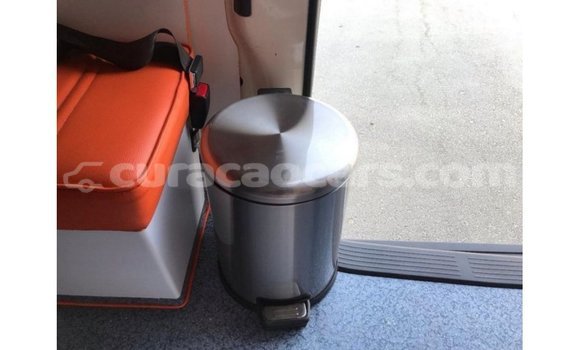 Buy Import Toyota Hiace White Car in Import - Dubai in Curacao Buy Import Toyota Hiace White Car in Import - Dubai in Curacao