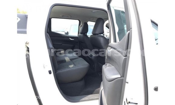 Buy Import Mercedes-Benz 250 White Car in Import - Dubai in Curacao Buy Import Mercedes-Benz 250 White Car in Import - Dubai in Curacao