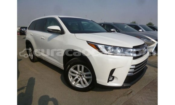 Buy Import Toyota Kluger White Car in Import - Dubai in Curacao Buy Import Toyota Kluger White Car in Import - Dubai in Curacao