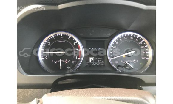 Buy Import Toyota Kluger White Car in Import - Dubai in Curacao Buy Import Toyota Kluger White Car in Import - Dubai in Curacao