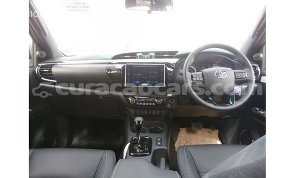 Buy Import Toyota Hilux White Car in Import - Dubai in Curacao Buy Import Toyota Hilux White Car in Import - Dubai in Curacao