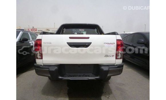 Buy Import Toyota Hilux White Car in Import - Dubai in Curacao Buy Import Toyota Hilux White Car in Import - Dubai in Curacao