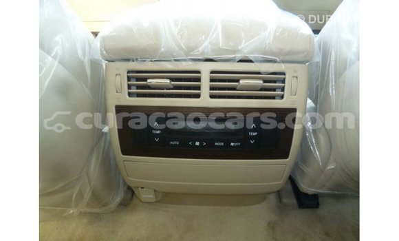 Buy Import Toyota Land Cruiser White Car in Import - Dubai in Curacao Buy Import Toyota Land Cruiser White Car in Import - Dubai in Curacao