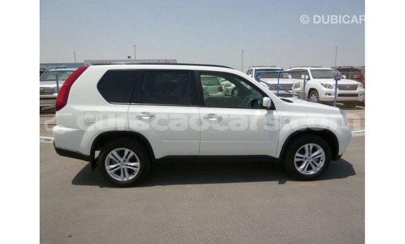 Buy Import Nissan Evalia White Truck in Import - Dubai in Curacao Buy Import Nissan Evalia White Truck in Import - Dubai in Curacao