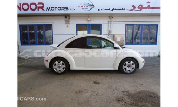 Buy Import Volkswagen Beetle White Car in Import - Dubai in Curacao Buy Import Volkswagen Beetle White Car in Import - Dubai in Curacao