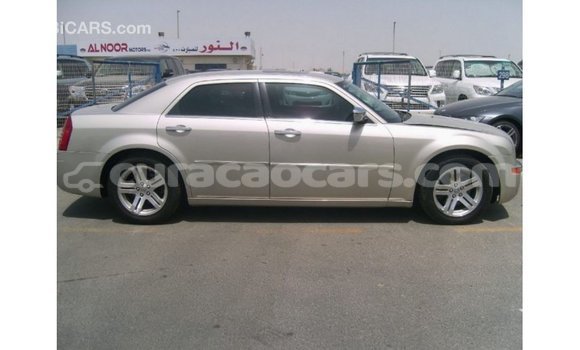 Buy Import Chrysler 300 Beige Car in Import - Dubai in Curacao Buy Import Chrysler 300 Beige Car in Import - Dubai in Curacao