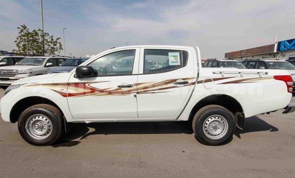 Buy Import Mitsubishi L200 White Car in Import - Dubai in Curacao Buy Import Mitsubishi L200 White Car in Import - Dubai in Curacao