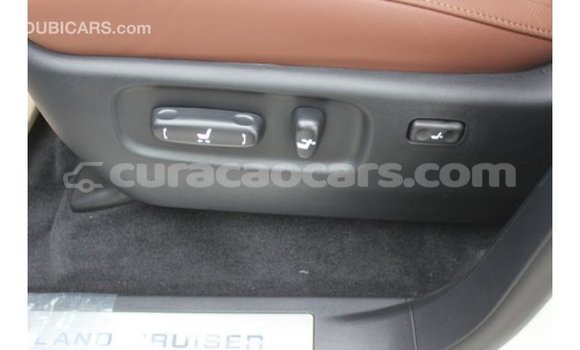 Buy Import Toyota Land Cruiser White Car in Import - Dubai in Curacao Buy Import Toyota Land Cruiser White Car in Import - Dubai in Curacao