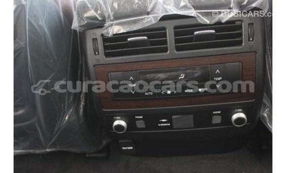 Buy Import Toyota Land Cruiser White Car in Import - Dubai in Curacao Buy Import Toyota Land Cruiser White Car in Import - Dubai in Curacao