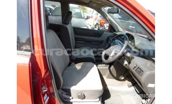 Buy Import Nissan Evalia Red Truck in Import - Dubai in Curacao Buy Import Nissan Evalia Red Truck in Import - Dubai in Curacao