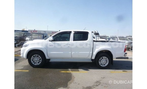 Buy Import Toyota Hilux White Car in Import - Dubai in Curacao Buy Import Toyota Hilux White Car in Import - Dubai in Curacao