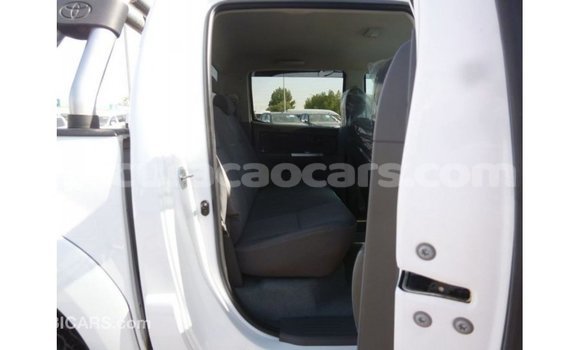 Buy Import Toyota Hilux White Car in Import - Dubai in Curacao Buy Import Toyota Hilux White Car in Import - Dubai in Curacao