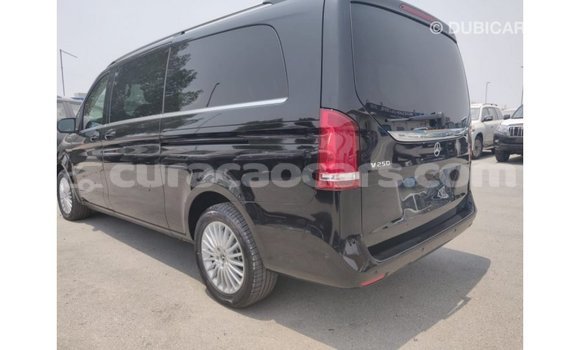 Buy Import Mercedes-Benz 250 Black Car in Import - Dubai in Curacao Buy Import Mercedes-Benz 250 Black Car in Import - Dubai in Curacao