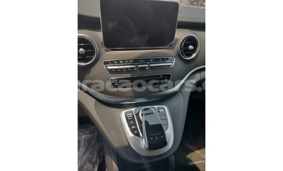 Buy Import Mercedes-Benz 250 Black Car in Import - Dubai in Curacao Buy Import Mercedes-Benz 250 Black Car in Import - Dubai in Curacao