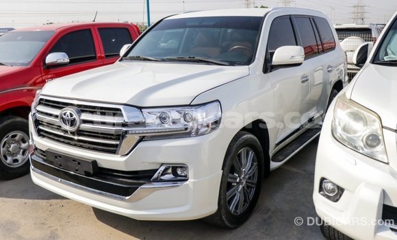 Buy Import Toyota Land Cruiser White Car in Import - Dubai in Curacao Buy Import Toyota Land Cruiser White Car in Import - Dubai in Curacao