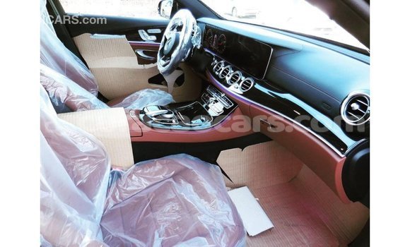 Buy Import Mercedes-Benz 200 Black Car in Import - Dubai in Curacao Buy Import Mercedes-Benz 200 Black Car in Import - Dubai in Curacao