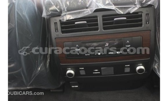 Buy Import Toyota Land Cruiser White Car in Import - Dubai in Curacao Buy Import Toyota Land Cruiser White Car in Import - Dubai in Curacao