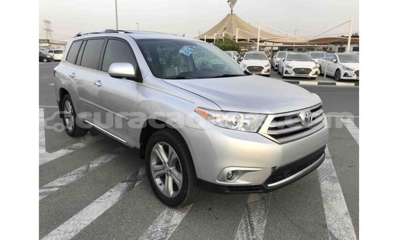 Buy Import Toyota Highlander Other Car in Import - Dubai in Curacao Buy Import Toyota Highlander Other Car in Import - Dubai in Curacao