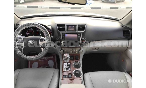 Buy Import Toyota Highlander Other Car in Import - Dubai in Curacao Buy Import Toyota Highlander Other Car in Import - Dubai in Curacao