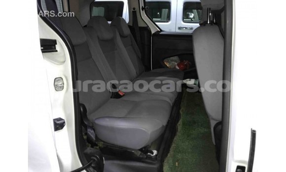 Buy Import Peugeot Partner White Car in Import - Dubai in Curacao