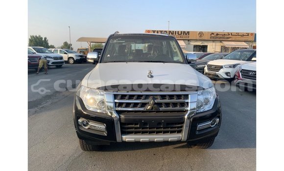 Buy Import Mitsubishi Pajero Black Car in Import - Dubai in Curacao Buy Import Mitsubishi Pajero Black Car in Import - Dubai in Curacao