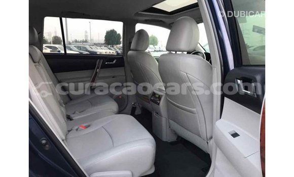 Buy Import Toyota Highlander Blue Car in Import - Dubai in Curacao Buy Import Toyota Highlander Blue Car in Import - Dubai in Curacao