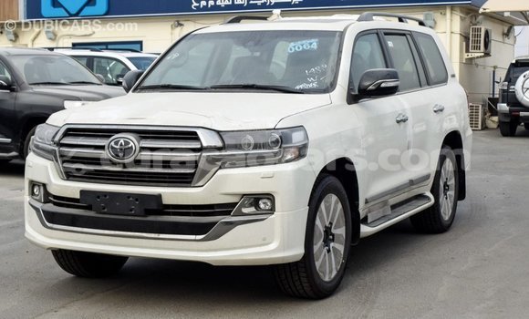 Buy Import Toyota Land Cruiser White Car in Import - Dubai in Curacao Buy Import Toyota Land Cruiser White Car in Import - Dubai in Curacao