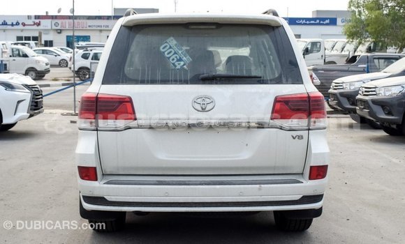 Buy Import Toyota Land Cruiser White Car in Import - Dubai in Curacao Buy Import Toyota Land Cruiser White Car in Import - Dubai in Curacao