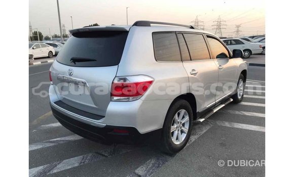 Buy Import Toyota Highlander Other Car in Import - Dubai in Curacao Buy Import Toyota Highlander Other Car in Import - Dubai in Curacao