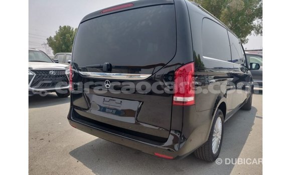 Buy Import Mercedes-Benz 250 Black Car in Import - Dubai in Curacao Buy Import Mercedes-Benz 250 Black Car in Import - Dubai in Curacao
