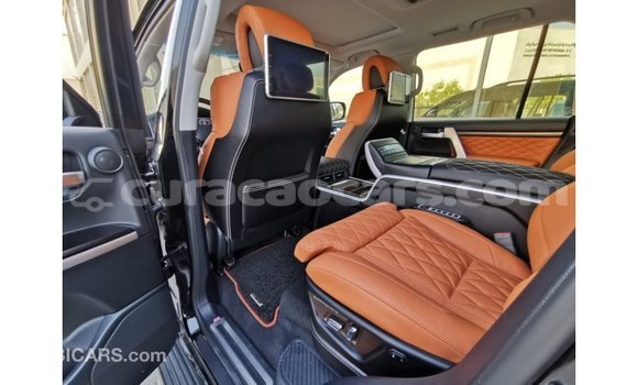 Buy Import Toyota Land Cruiser Black Car in Import - Dubai in Curacao Buy Import Toyota Land Cruiser Black Car in Import - Dubai in Curacao