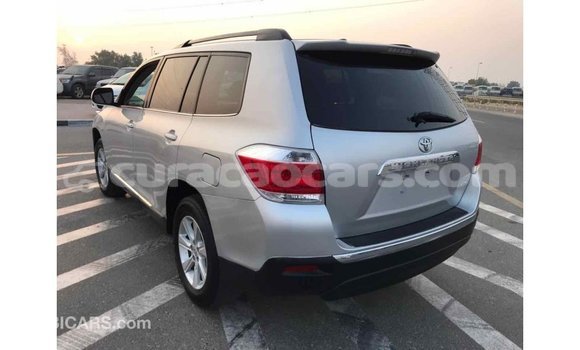 Buy Import Toyota Highlander Other Car in Import - Dubai in Curacao Buy Import Toyota Highlander Other Car in Import - Dubai in Curacao