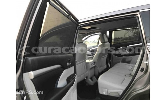 Buy Import Toyota Highlander Other Car in Import - Dubai in Curacao Buy Import Toyota Highlander Other Car in Import - Dubai in Curacao