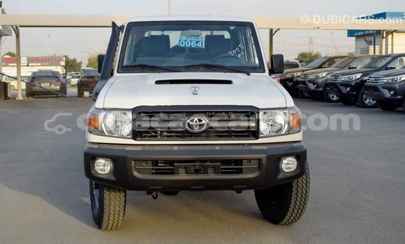 Buy Import Toyota Land Cruiser Beige Car in Import - Dubai in Curacao Buy Import Toyota Land Cruiser Beige Car in Import - Dubai in Curacao