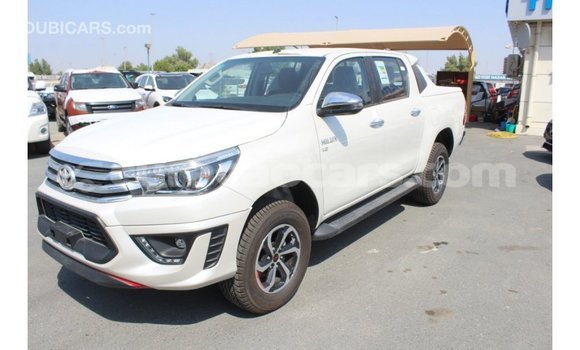 Buy Import Toyota Hilux White Car in Import - Dubai in Curacao Buy Import Toyota Hilux White Car in Import - Dubai in Curacao