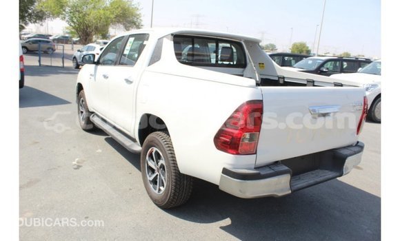 Buy Import Toyota Hilux White Car in Import - Dubai in Curacao Buy Import Toyota Hilux White Car in Import - Dubai in Curacao