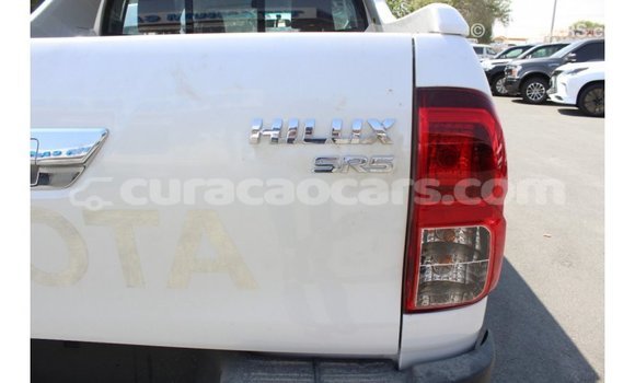 Buy Import Toyota Hilux White Car in Import - Dubai in Curacao Buy Import Toyota Hilux White Car in Import - Dubai in Curacao