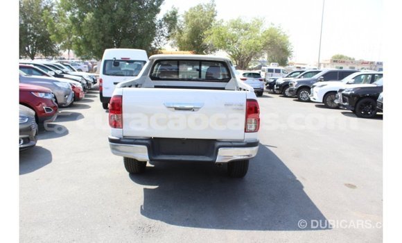 Buy Import Toyota Hilux White Car in Import - Dubai in Curacao Buy Import Toyota Hilux White Car in Import - Dubai in Curacao